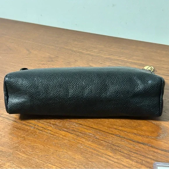 Chanel Caviar Timeless CC Cosmetic Pouch Black - Picture 3 of 10